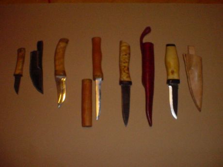 Et udvalg af knive vi går og laver